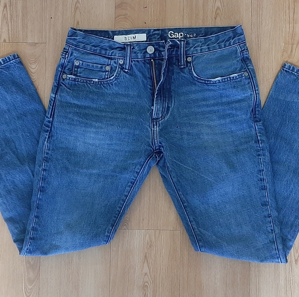 Gap 29x30 Slim Jeans
